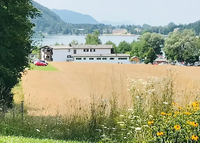 Georgihof im Park