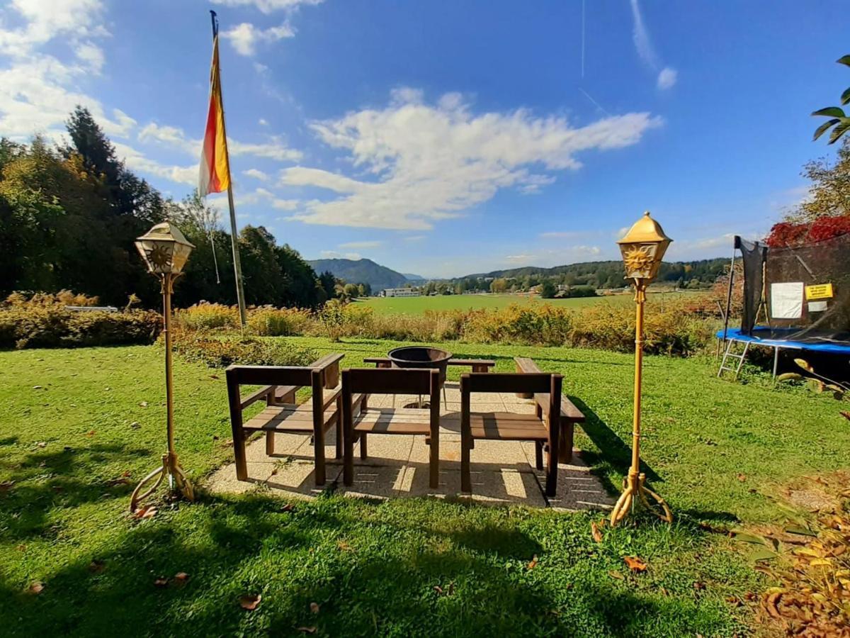 Georgihof Im Park Apartment *